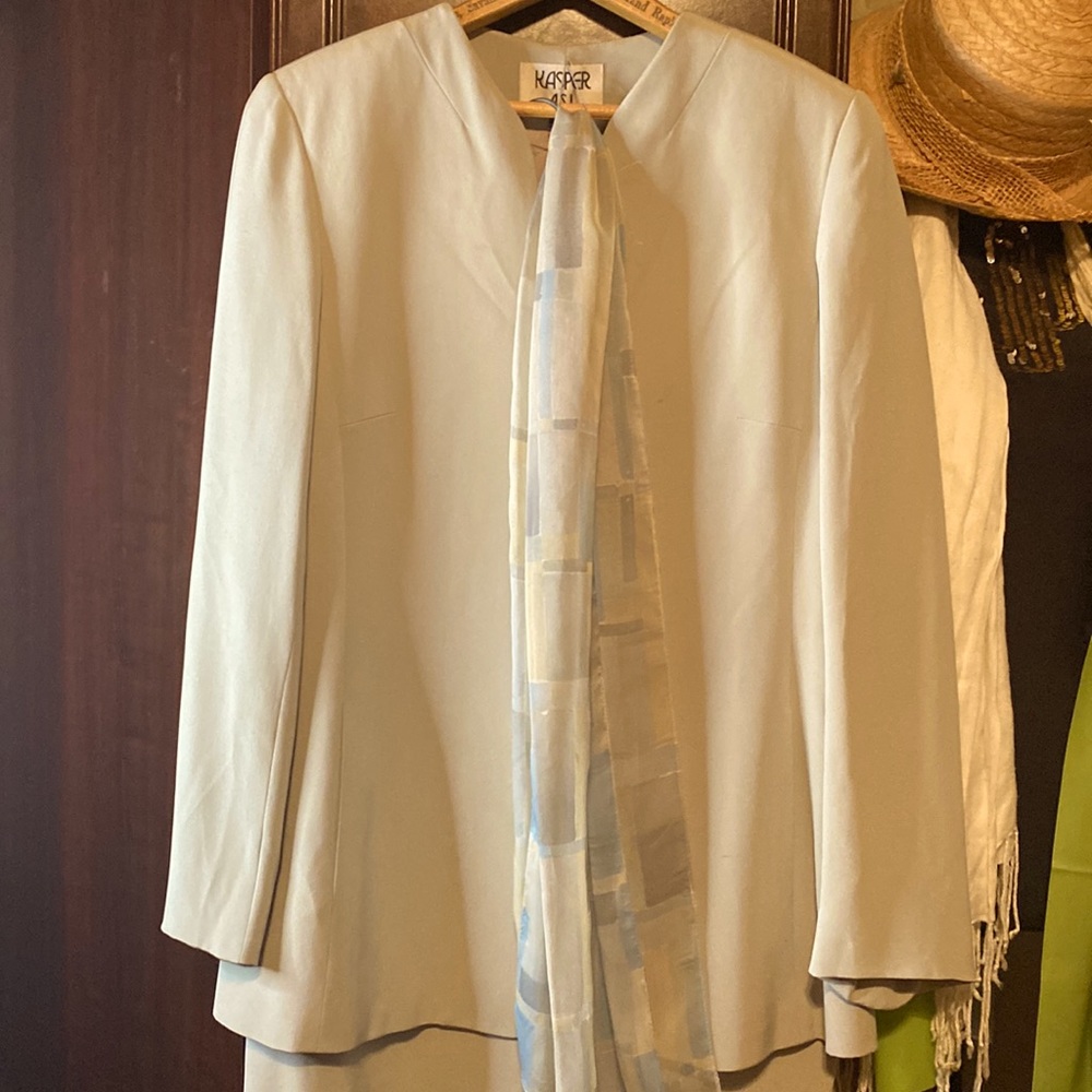Kasper Skirt Suit